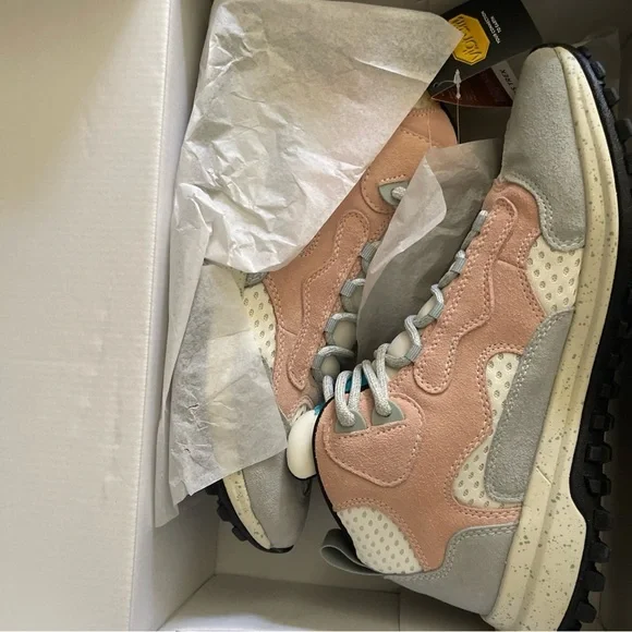 Brandblack SANTA MONICA Gray and Tan AQUA Sneakers with Vibram Sole - Picture 7 of 7